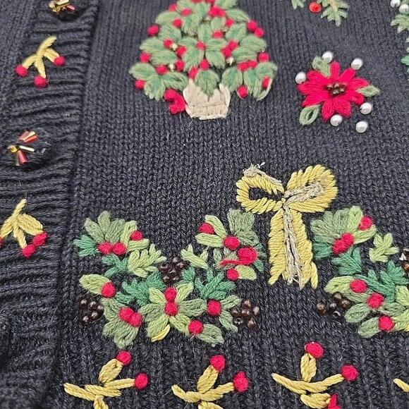 Casual Corner Ugly Christmas Embroidered Beaded Button Up Cardigan Sweater PS - Picture 12 of 16